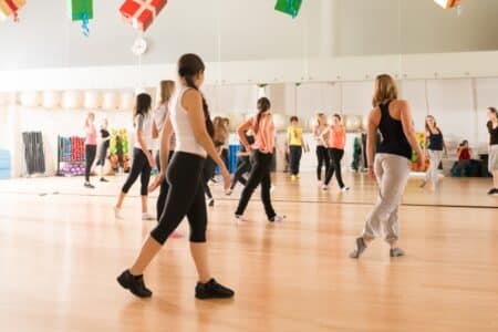 ¿Te gustaría aprender bachata en Valencia en sólo 3 pasos?